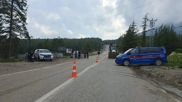 Eski Eşiyle Birlikte 6 Kişi Öldürdü! Yakalanacağını Anlayan Seri Katil...